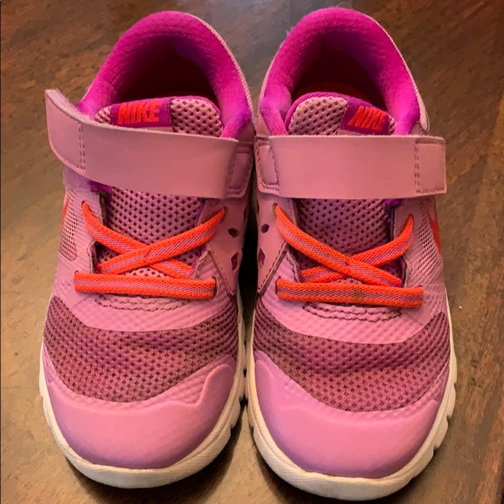 Nike purple shoes